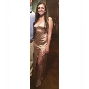 Blush midi dress w/ slit!